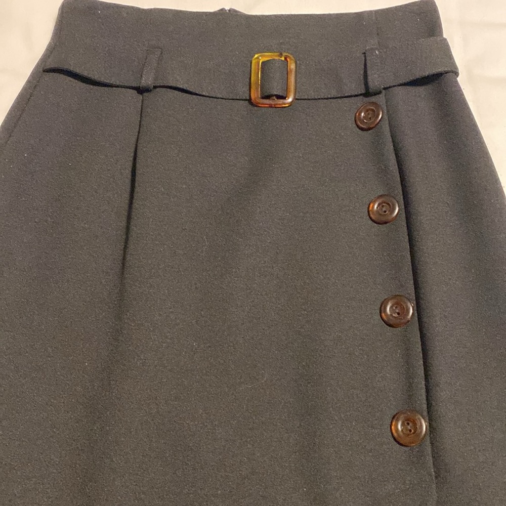 Stringbean ~ Woman’s Pencil Long Skirt Black Size 7  w/ Slit & Belt Accent